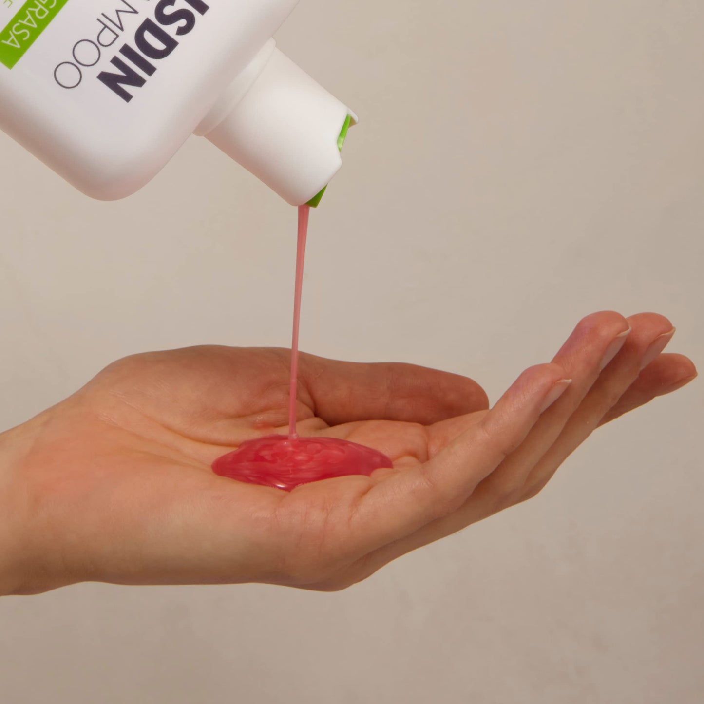 Isdin Nutradeica Champú Anticaspagrasa 400ml - Reduce Picor y Sebo