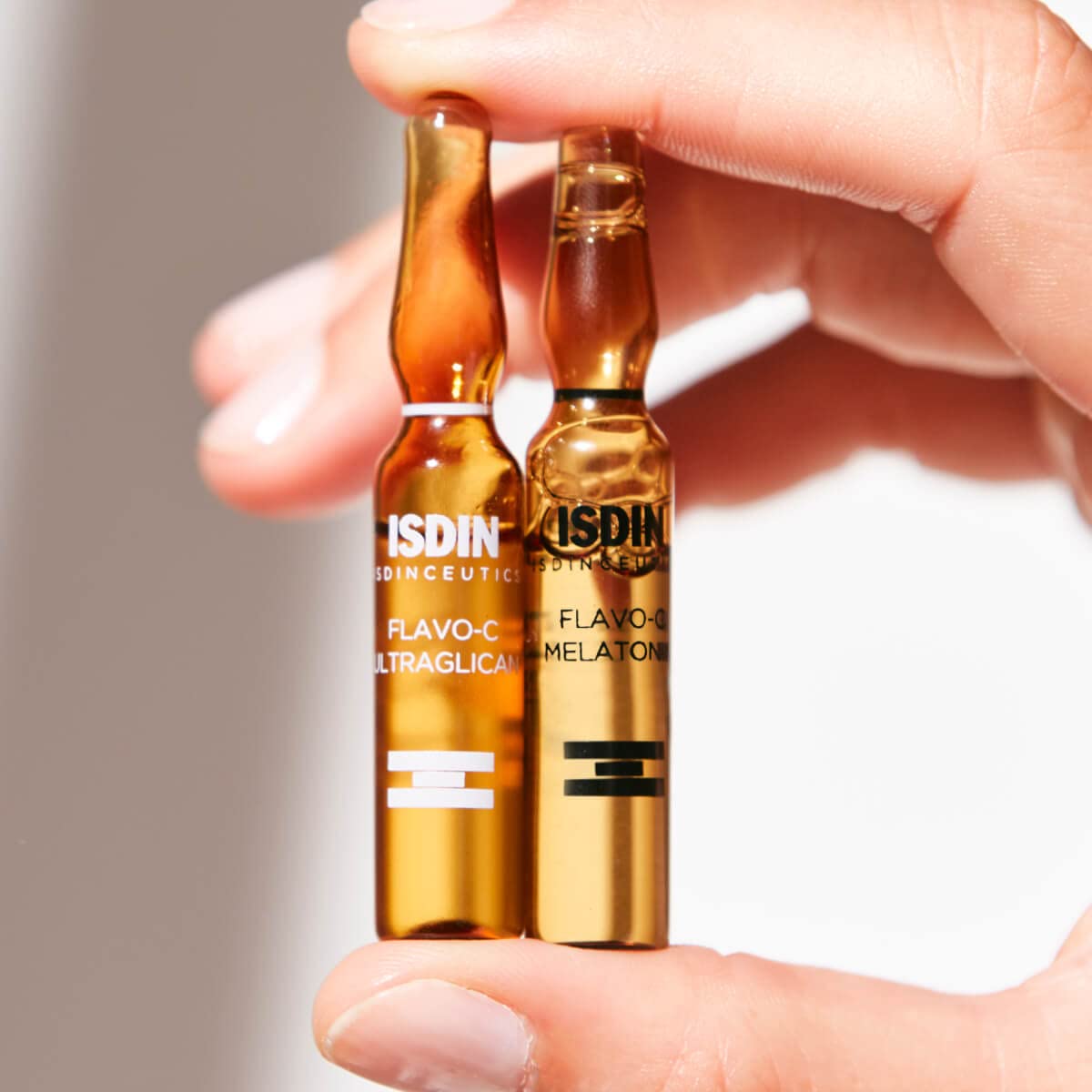 Isdin Isdinceutics Pack Day & Night Flavo-C Ultraglican + Flavo-C Melatonin | Antioxidant Repair Day and Night Treatment Single Dose 10 + 10 x 2ml