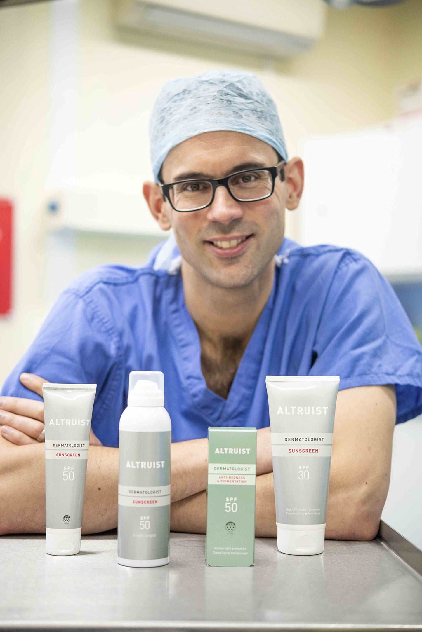 ALTRUIST. 5 Star Rated Ultra UVA Sunscreen SPF30 (PPD:39) by Dr. Andrew Birnie - 1 Liter