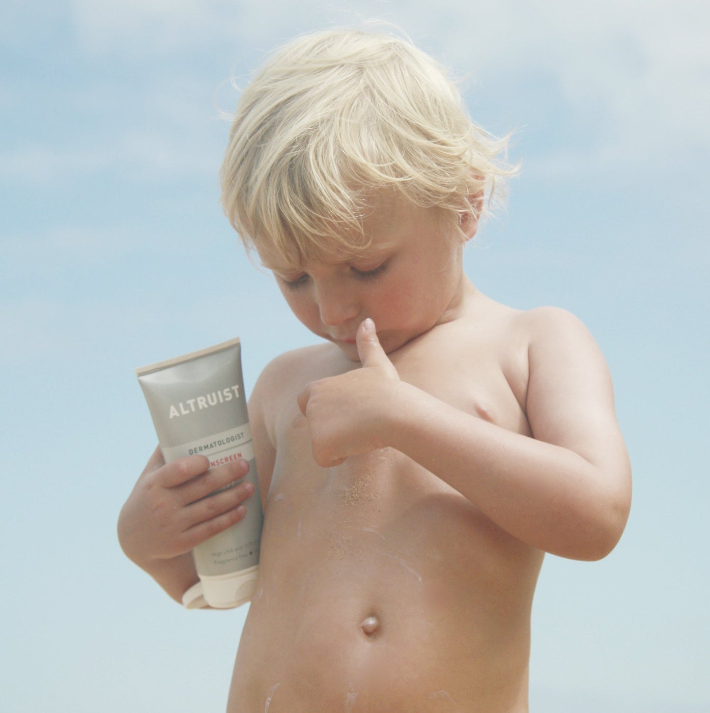 ALTRUIST. 5 Star Rated Ultra UVA Sunscreen SPF30 (PPD:39) by Dr. Andrew Birnie - 1 Liter