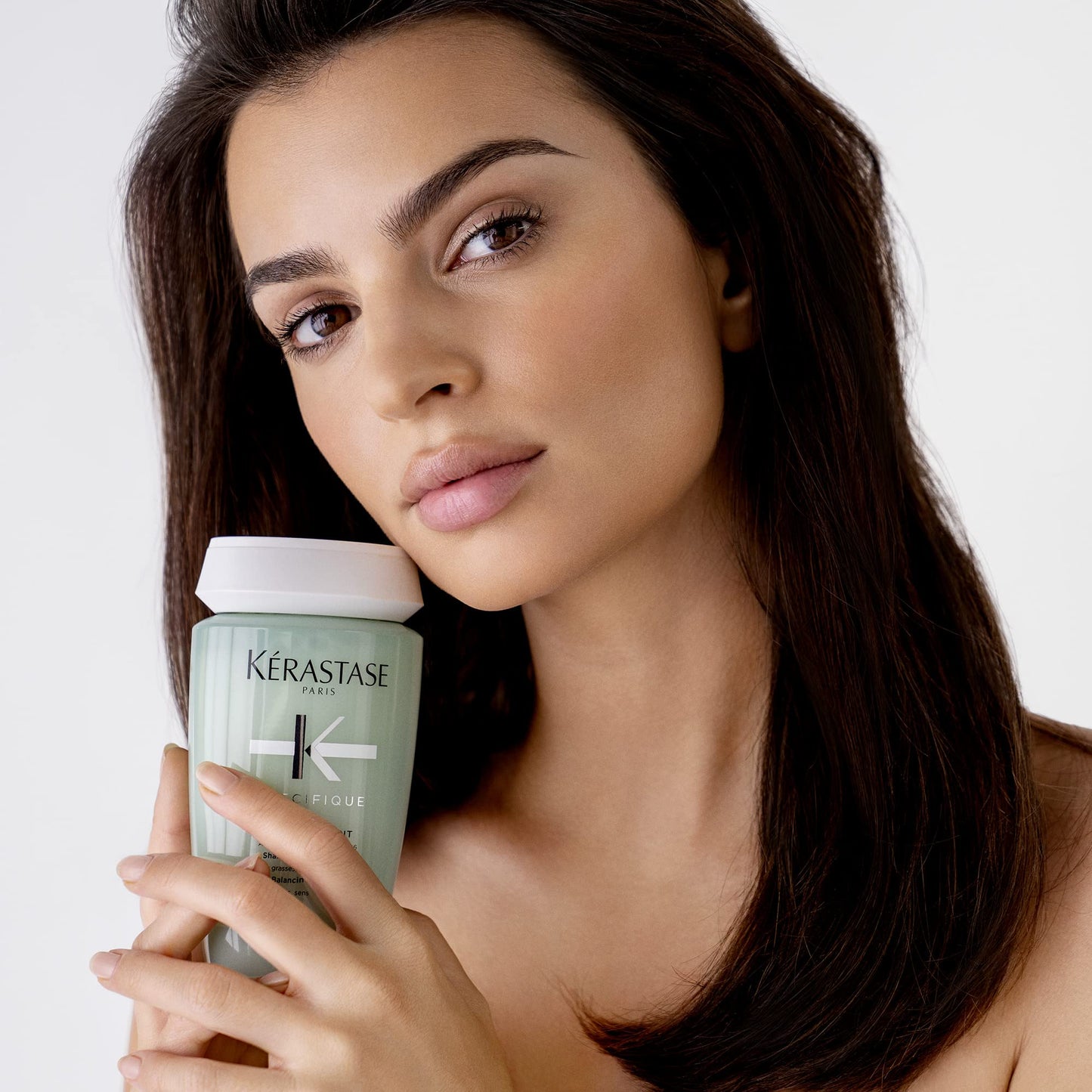 Kérastase Spécifique, Detangling Balancing Shampoo, For Oily Roots and Sensitive Hair, Bain Divalent, 250 ml